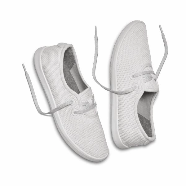 Allbirds Tree Skippers - LIMITED EDITION: :Chalk (White Sole) sleek everyday shoe design