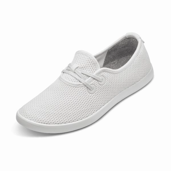 Allbirds Tree Skippers - LIMITED EDITION: :Chalk (White Sole) sleek everyday shoe design