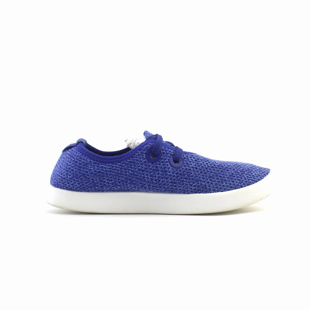 Allbirds Tree Skippers - LIMITED EDITION: Sapphire Blue (White Sole) EX sleek everyday shoe design