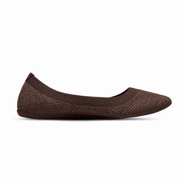 Allbirds Women's Tree Breezers - LIMITED EDITION: Cocoa (Brown Sole) sleek everyday shoe design