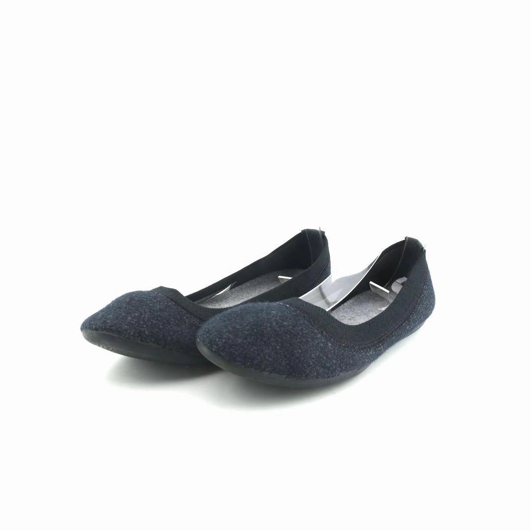 Allbirds Women's Wool Breezers - LIMITED EDITION:  Natural Black (Natural Black Sole) EX sleek everyday shoe design