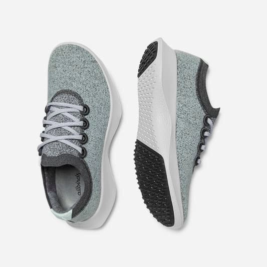 Allbirds Wool Dasher Mizzles -  Lyra (Light Grey Sole) sleek everyday shoe design