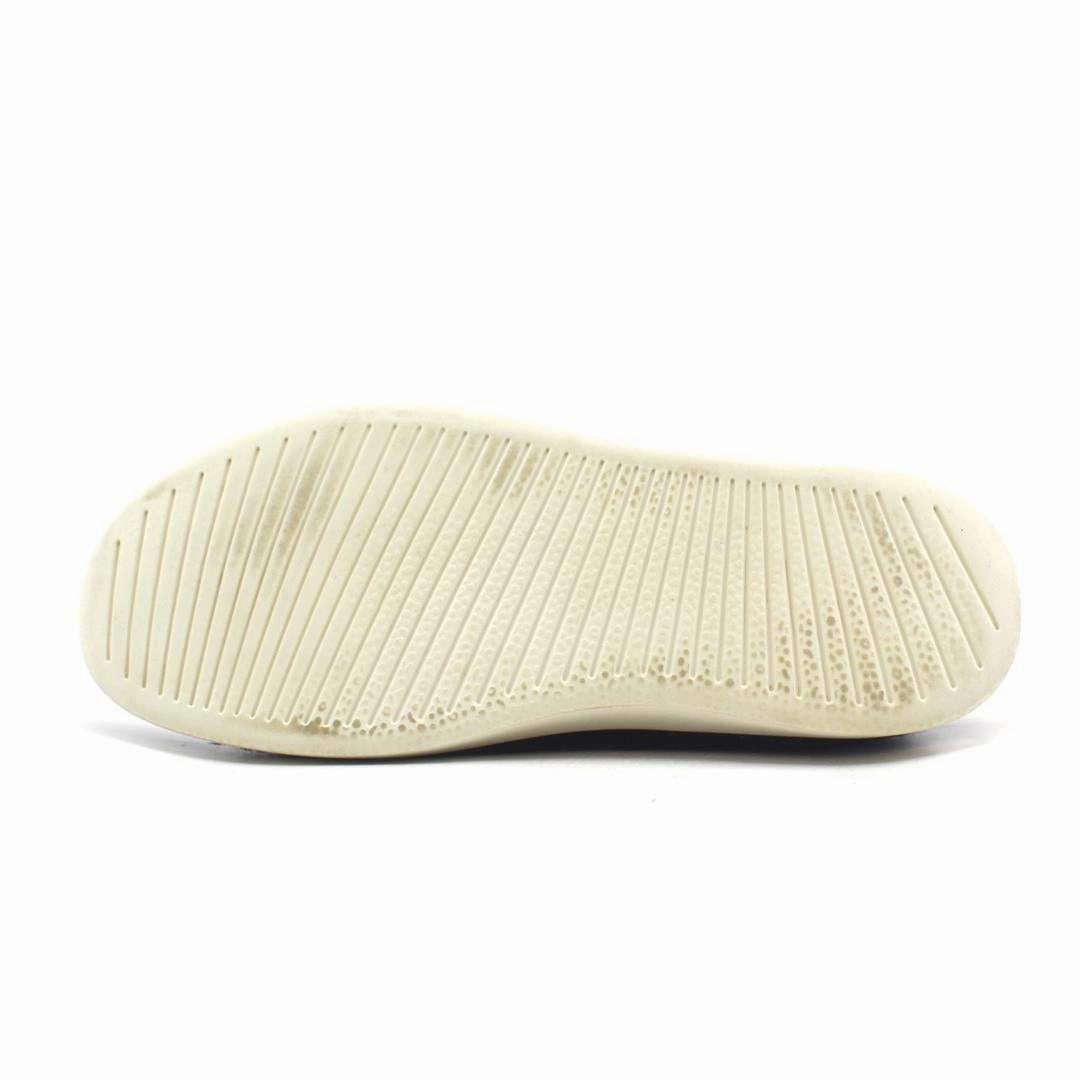 Allbirds Wool Lounger Fluffs- LIMITED EDITION: Natural Black (Cream Sole) EX sleek everyday shoe design