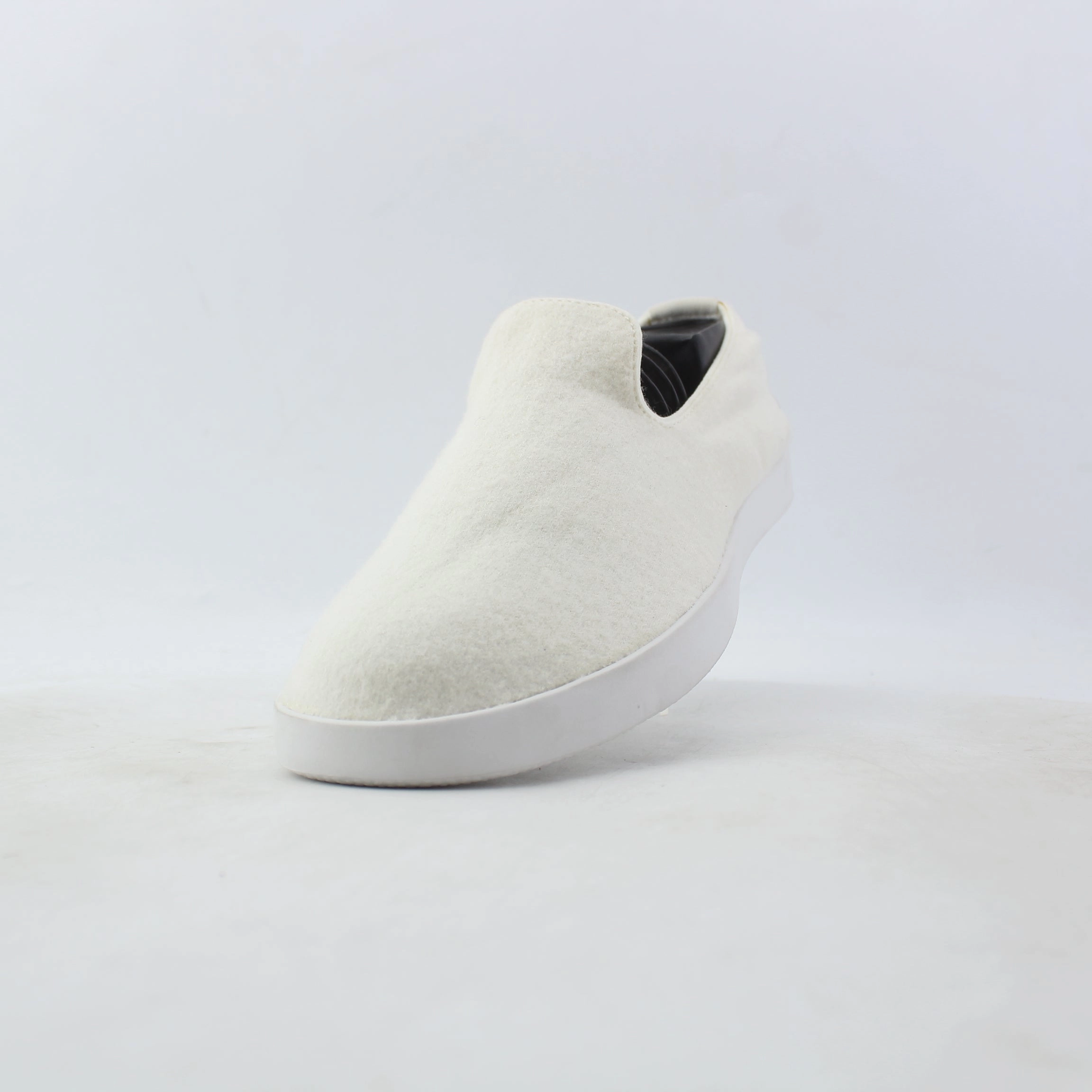 Allbirds Wool Loungers - CLASSICS: Lemongrass Green sleek everyday shoe design