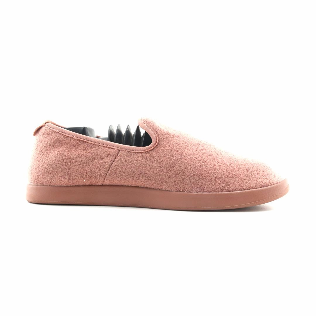 Allbirds Wool Loungers - CLASSICS: Pink (Pink Sole) sleek everyday shoe design