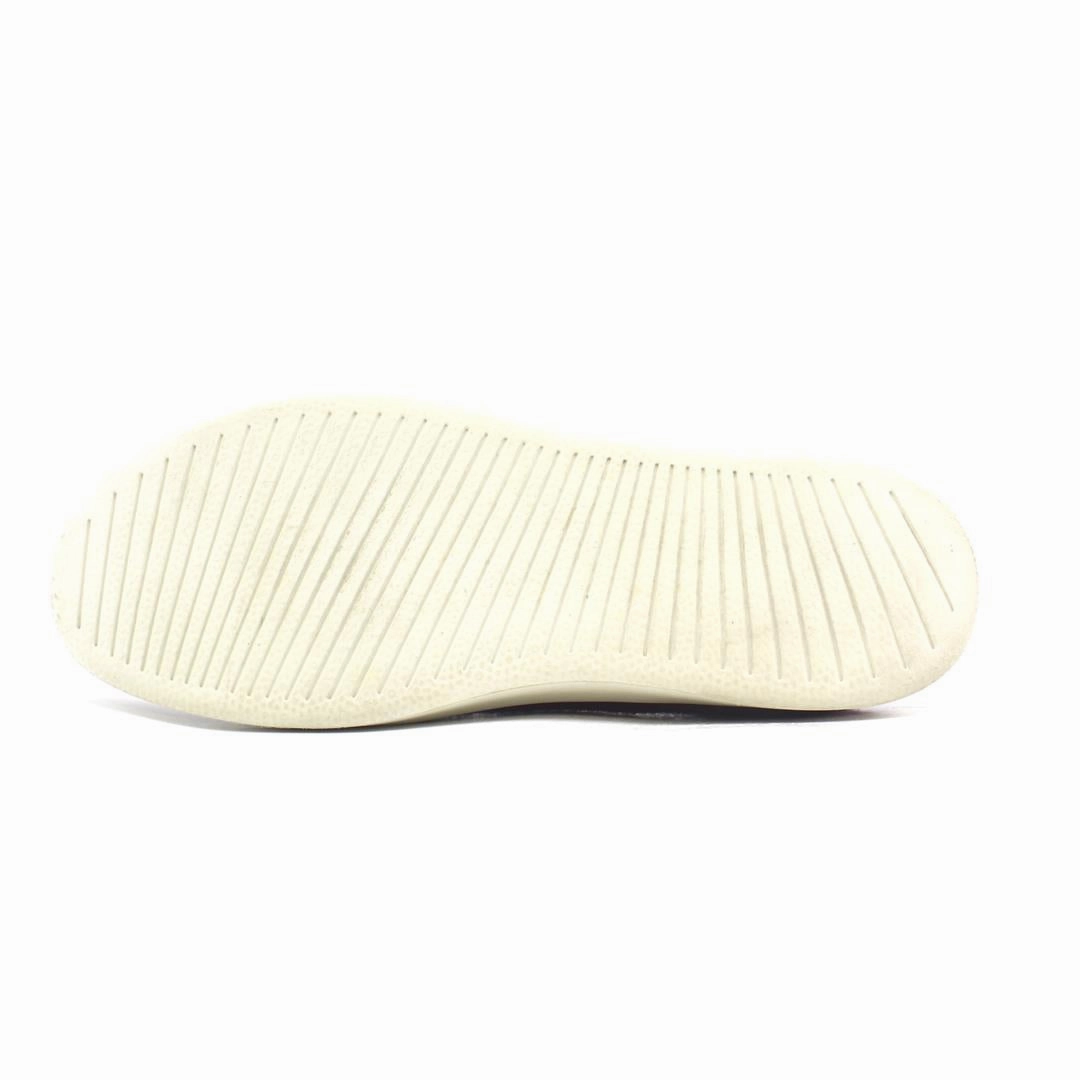 ALLBIRDS WOOL LOUNGERS- Olympus  (White Sole) EX sleek everyday shoe design