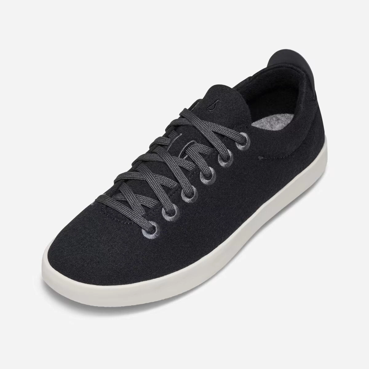 Allbirds Wool Pipers-True Black (White Sole) sleek everyday shoe design