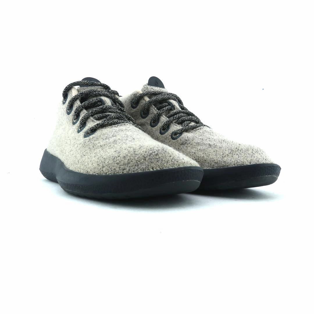 Allbirds Wool Runner-Up Mizzle Plus - LIMITED EDITION: Creem  (Dark Grey Sole) casual comfortable footwear