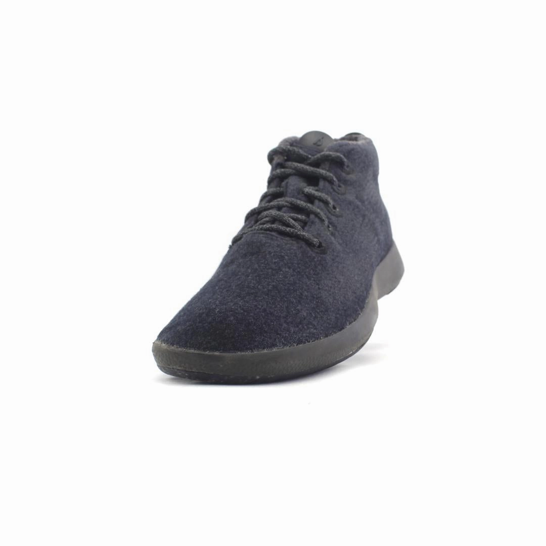 Allbirds Wool Runner-up Mizzles - LIMITED EDITION:  Natural Black (Black Sole) EX sleek everyday shoe design