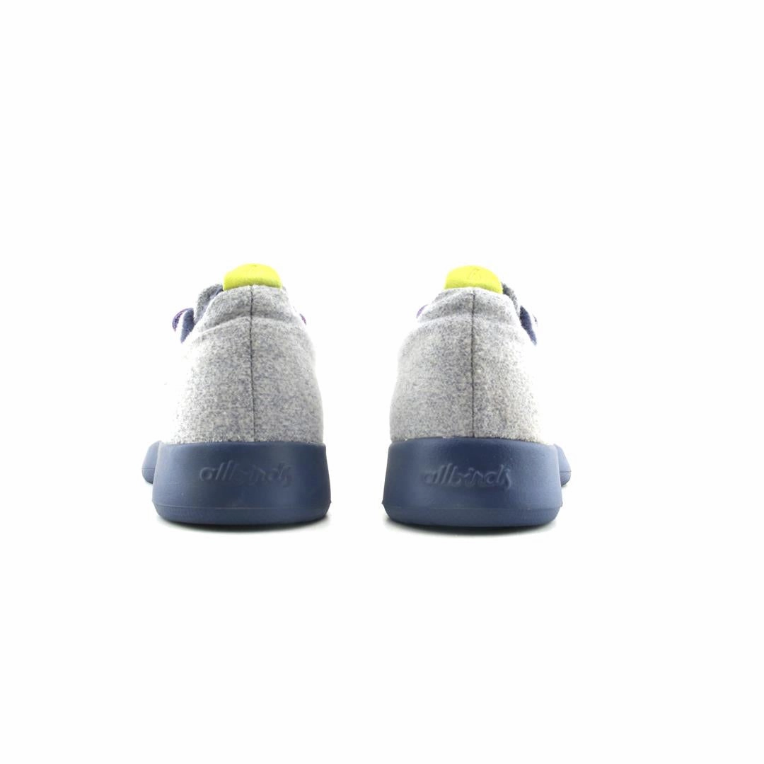 Allbirds Wool Runners - LIMITED EDITION : Light Gray (Blue Sole) sleek everyday shoe design