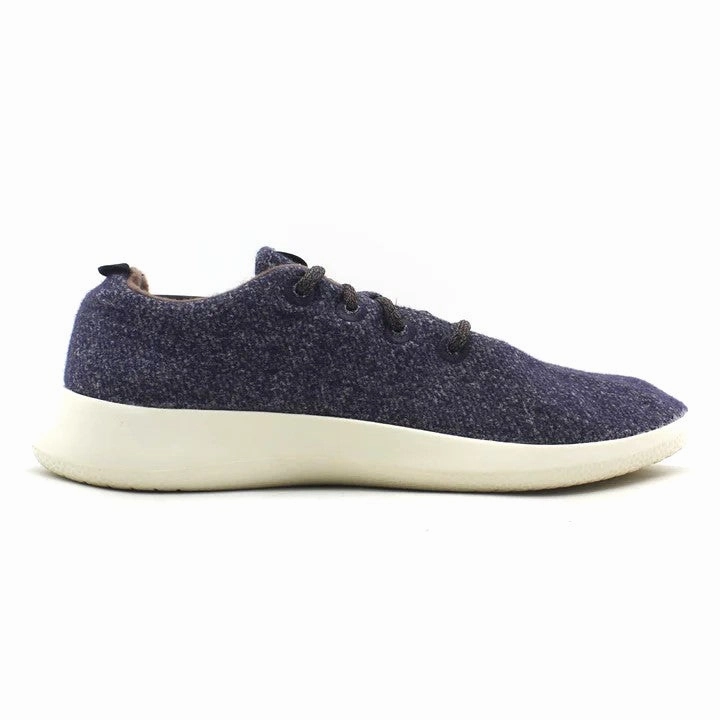 Allbirds Wool Runners - LIMITED EDITION:  MATTERHORN (WHITE Sole) EX sleek everyday shoe design