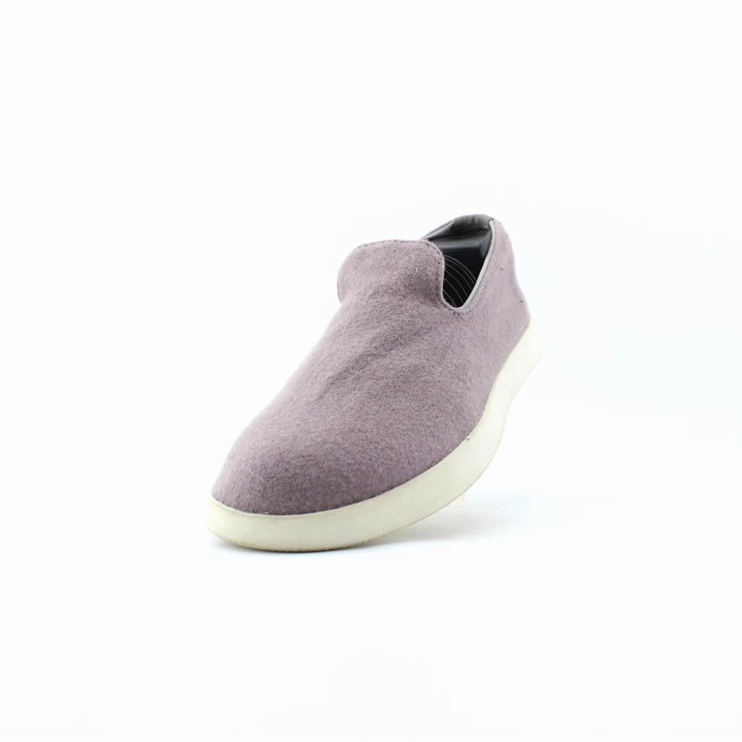 Allbirds Wool Runners - Limited Edition - Purple (White Sole) EX sleek everyday shoe design