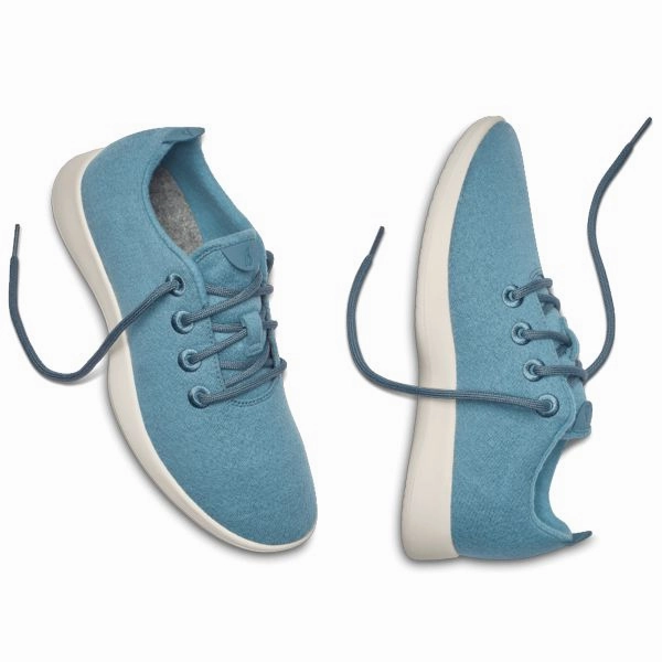 Allbirds Wool Runners - LIMITED EDITION : Tidal Blue (White Sole) sleek everyday shoe design