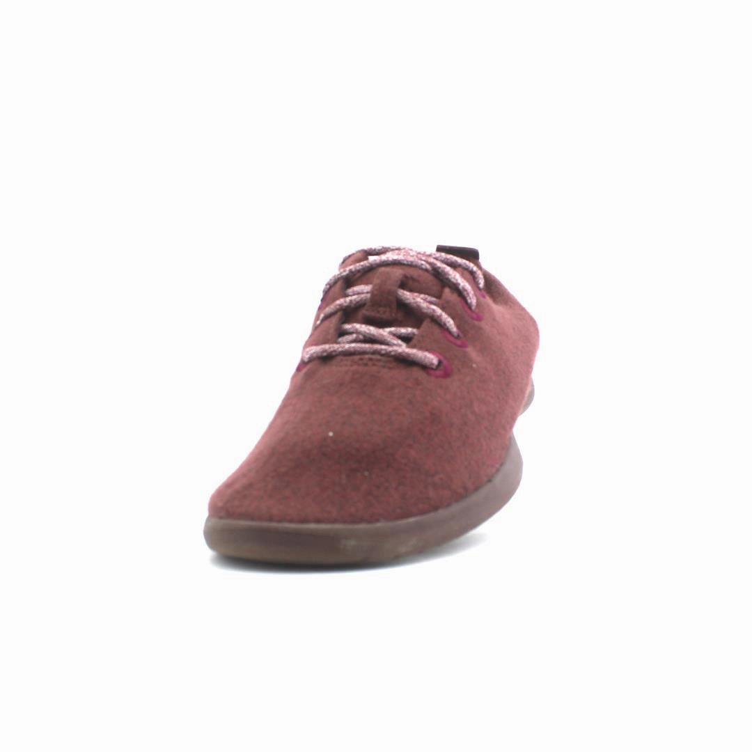 Allbirds Wool Runners - LIMITED EDITION: Berry Red (dark red Sole) EX sleek everyday shoe design