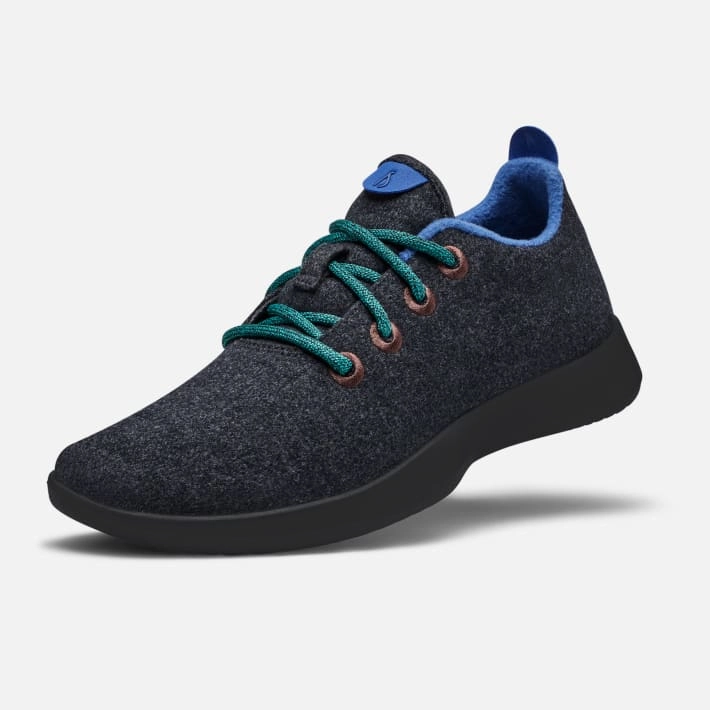 Allbirds Wool Runners - LIMITED EDITION :Natural Black (Black Sole) sleek everyday shoe design