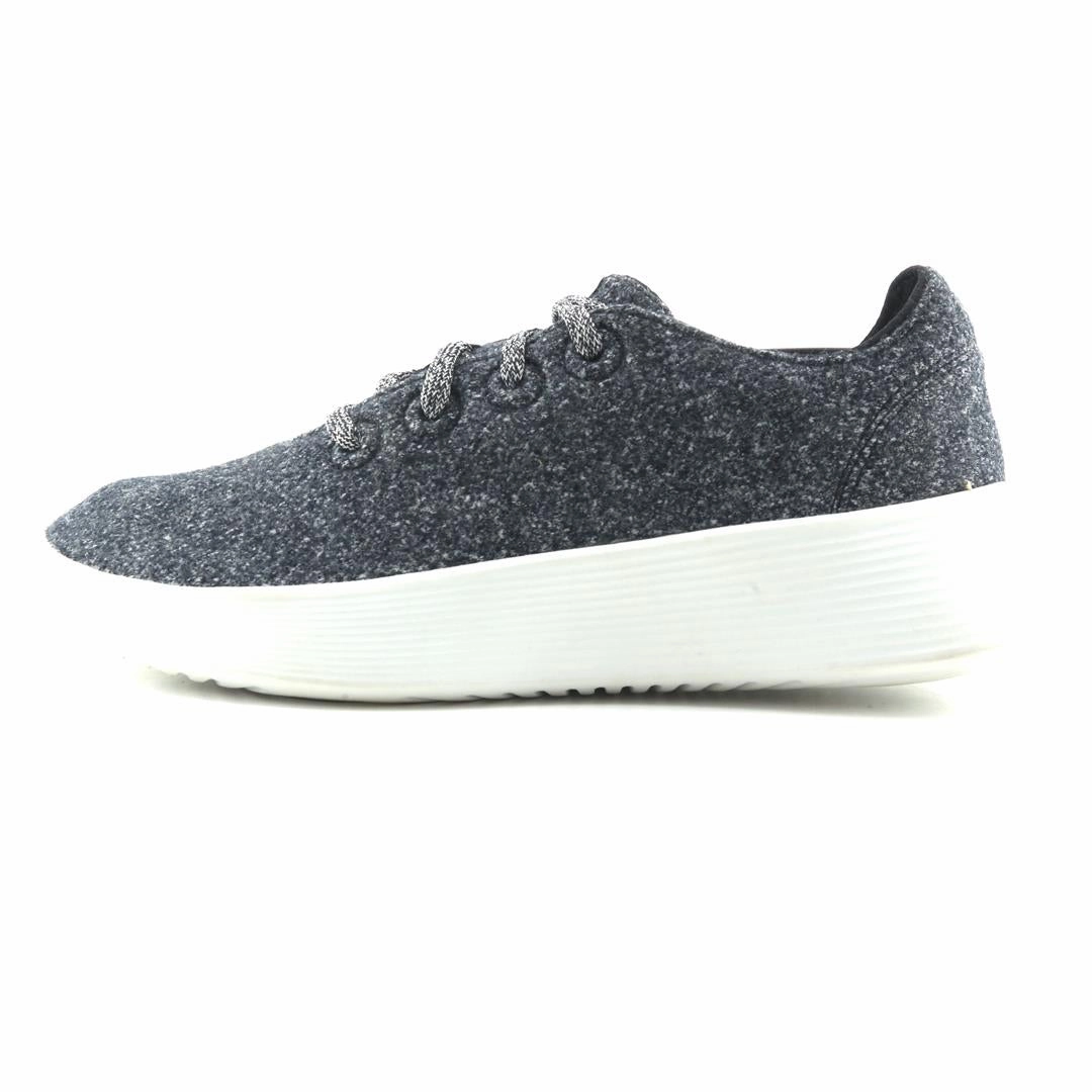 Allbirds Wool Runners Go - Dark Grey (Light Grey Sole) EX Allbirds eco-friendly footwear