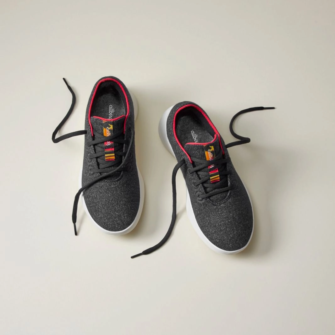 Allbirds Wool Runners Go - Natural Black/Kea Red (Natural White Sole) sleek everyday shoe design
