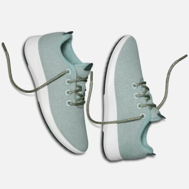 Allbirds Wool Runners Mizzles - CLASSICS: Light Green Color (White Sole) sleek everyday shoe design