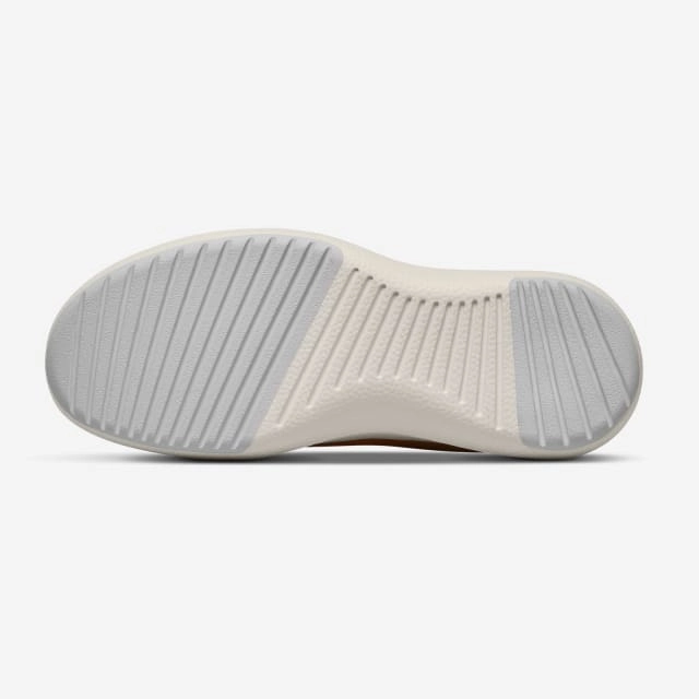 Allbirds Wool Runners Mizzles - CLASSICS: Lychee (Cream Sole) sleek everyday shoe design