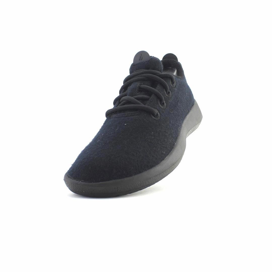 Allbirds Wool Runners Mizzles - LIMITED EDITION: BLACK (Black Sole) EX sleek everyday shoe design