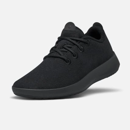 Allbirds Wool Runners Mizzles - LIMITED EDITION: BLACK (Black Sole) sleek everyday shoe design