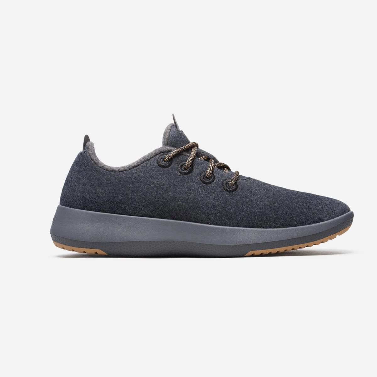 Allbirds Wool Runners Mizzles - LIMITED EDITION: Black Sands (Asphalt Sole) sleek everyday shoe design
