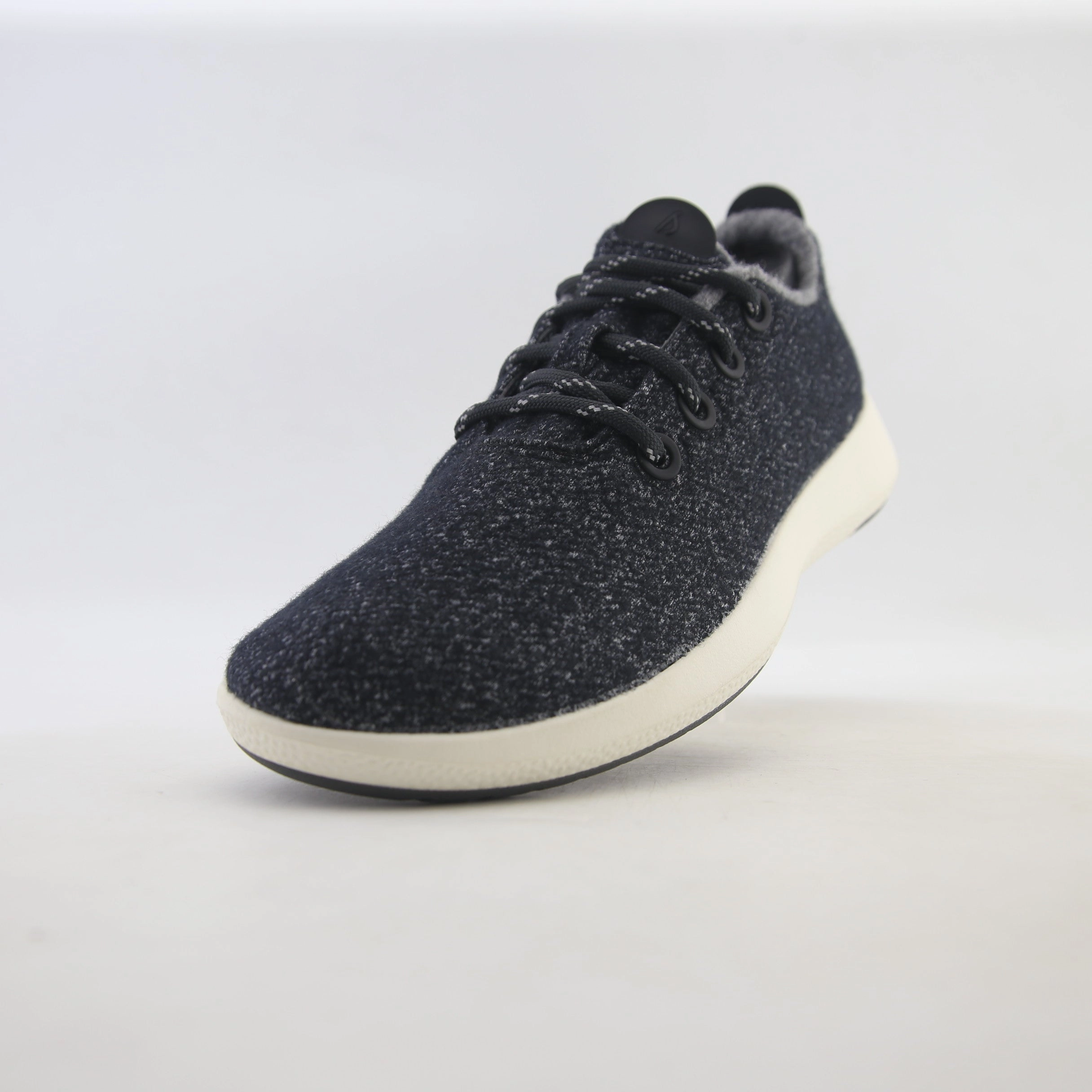 Allbirds Wool Runners Mizzles - LIMITED EDITION: Gray (Cream Sole) sleek everyday shoe design