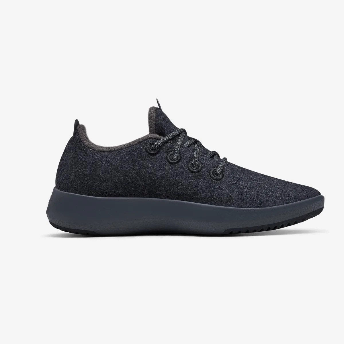 Allbirds Wool Runners Mizzles - LIMITED EDITION:Natural Black (Dark Grey Sole) sleek everyday shoe design