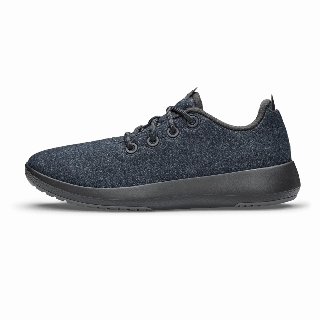 Allbirds Wool Runners Mizzles - LIMITED EDITION: Natural Black (Natural Black Sole) sleek everyday shoe design