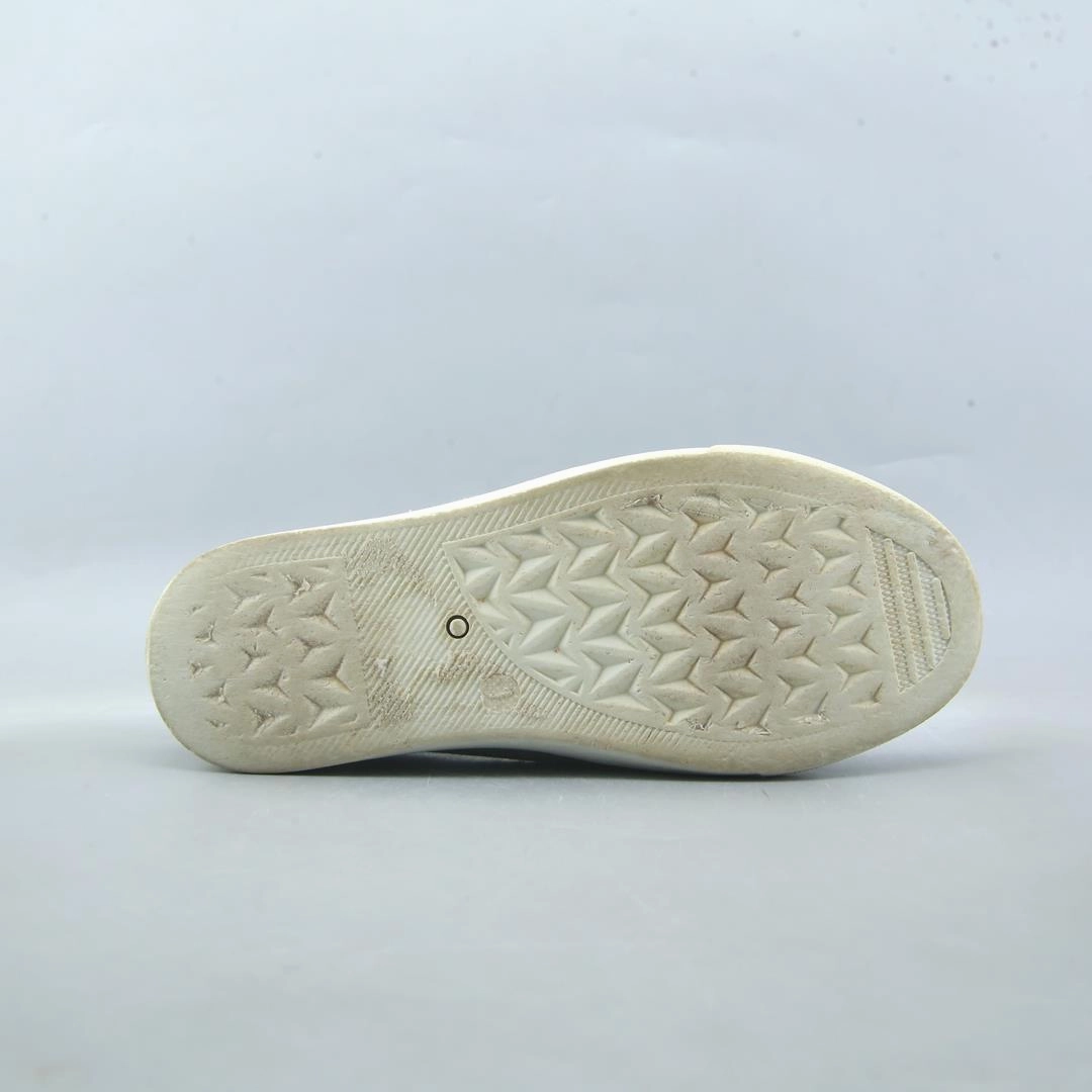 AMERICAN BRAND . classic styled shoe imagery