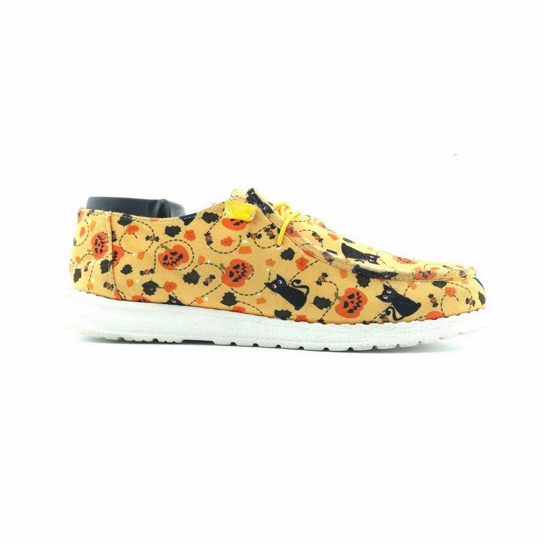 AMERICAN BRAND . classic styled shoe imagery