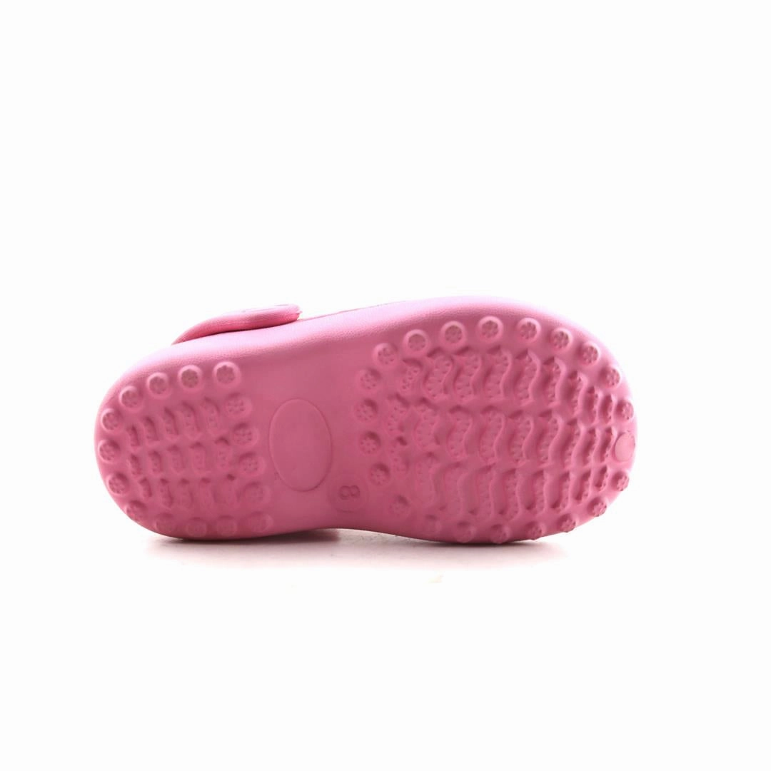 AMERICAN BRAND . classic styled shoe imagery