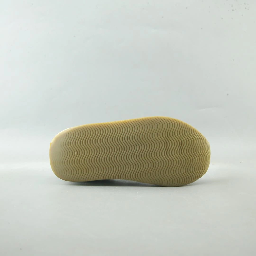 AMERICAN BRAND , classic styled shoe imagery