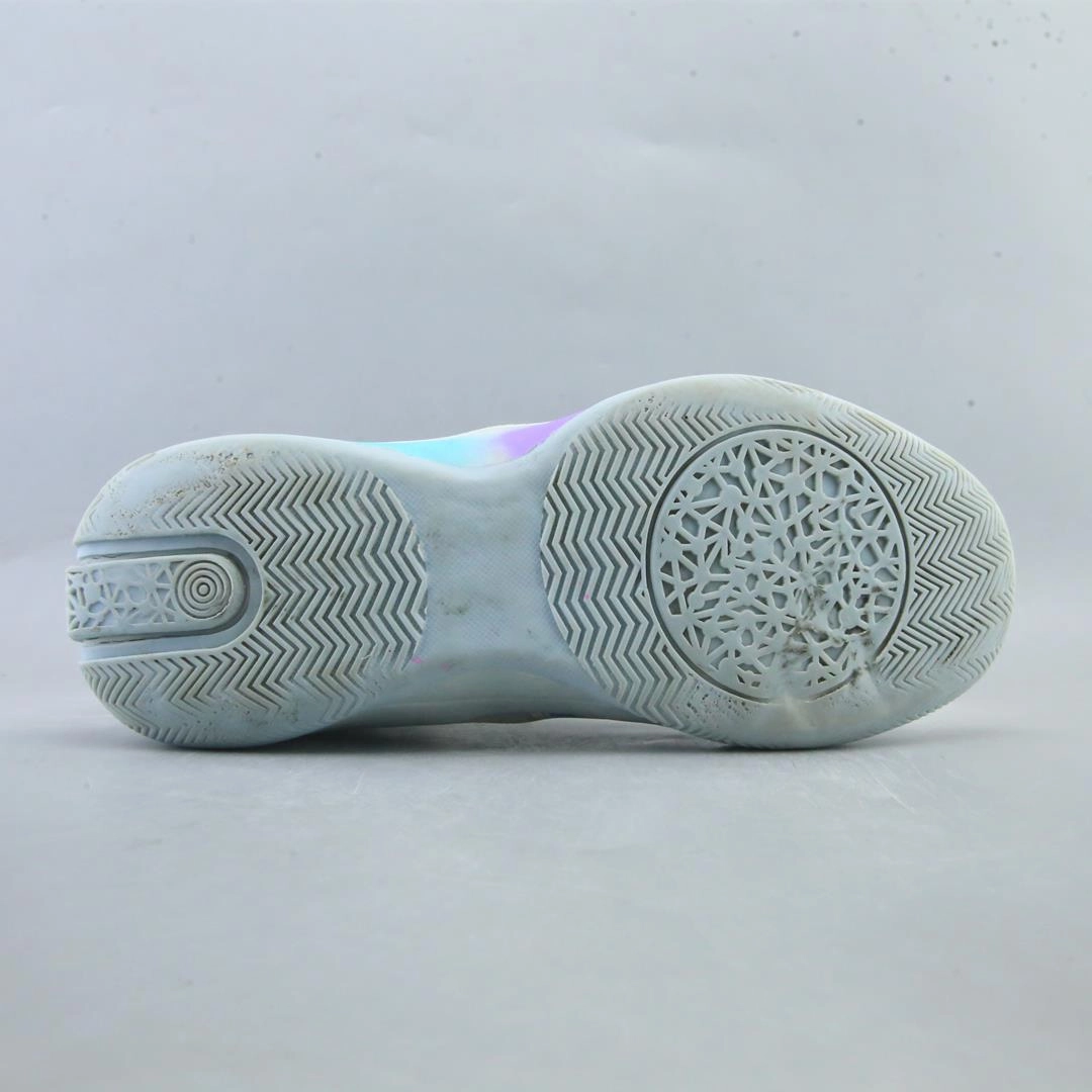 AMERICAN BRAND . classic styled shoe imagery