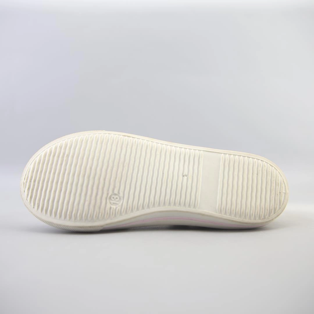 AMERICAN BRAND . classic styled shoe imagery