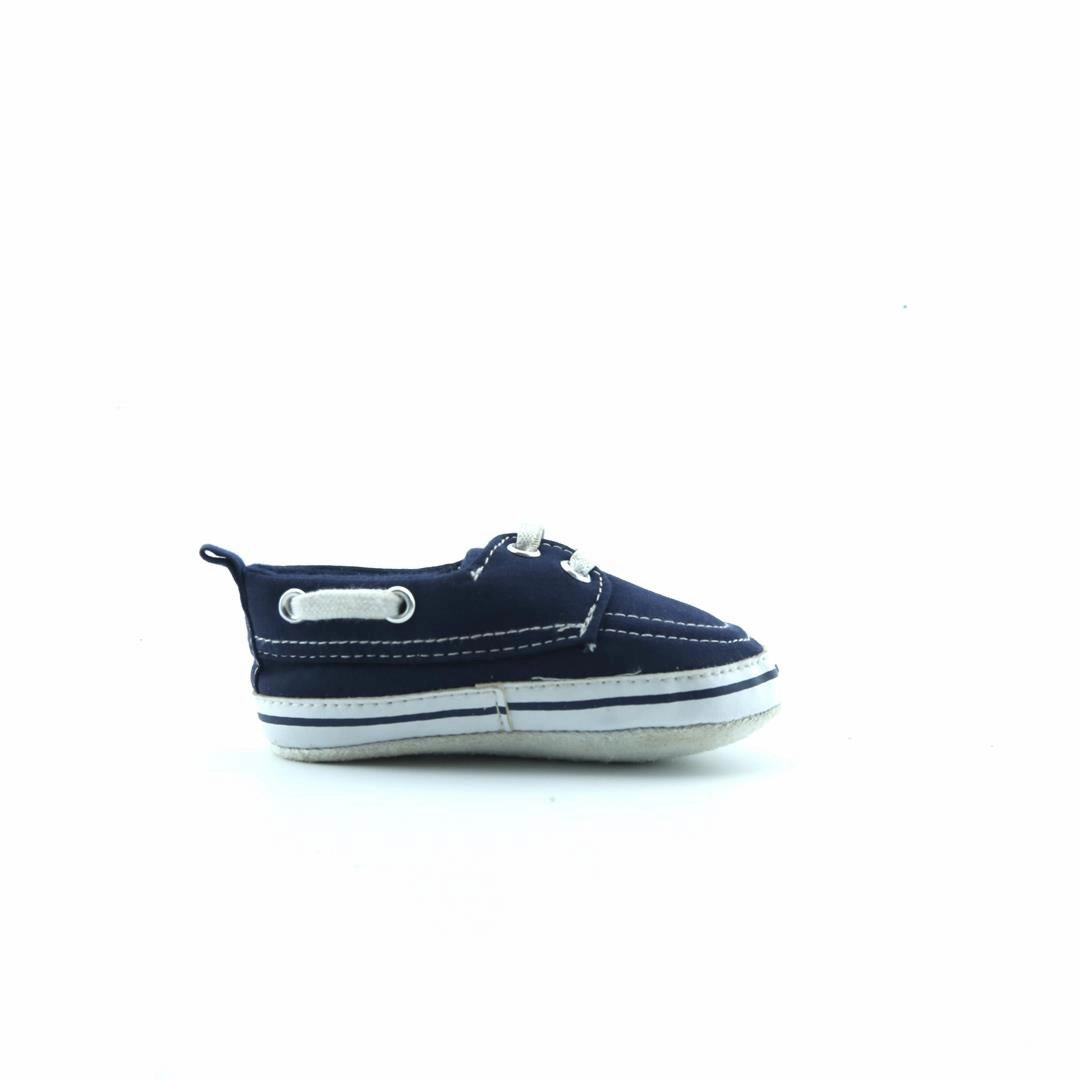 AMERICAN BRAND . classic styled shoe imagery