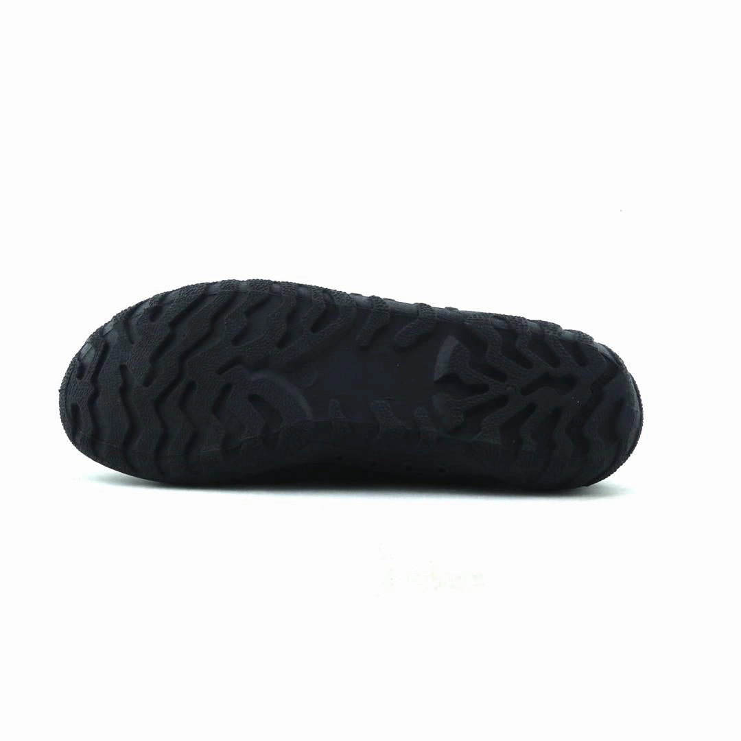 AMERICAN BRAND . classic styled shoe imagery