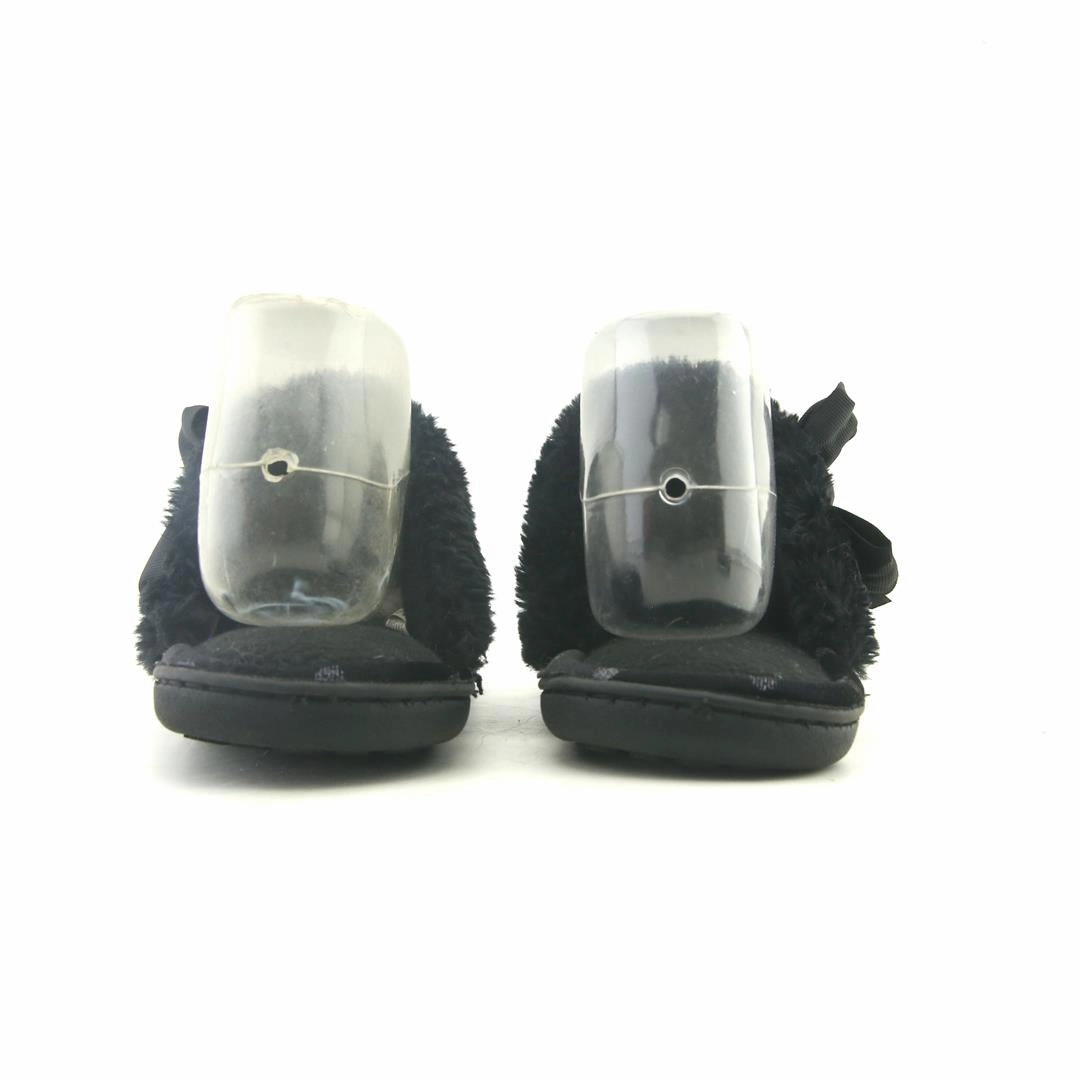 AMERICAN BRAND . classic styled shoe imagery