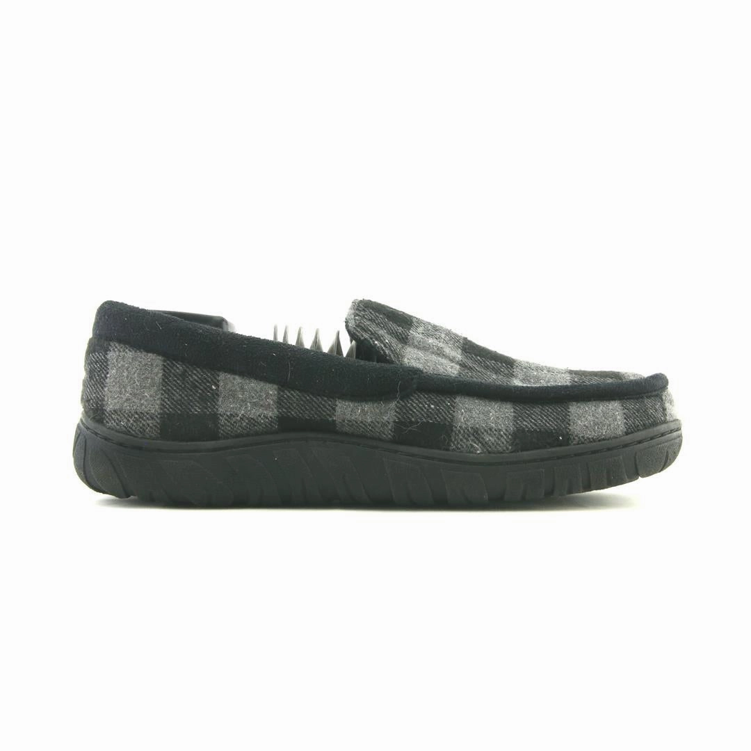 AMERICAN BRAND . classic styled shoe imagery