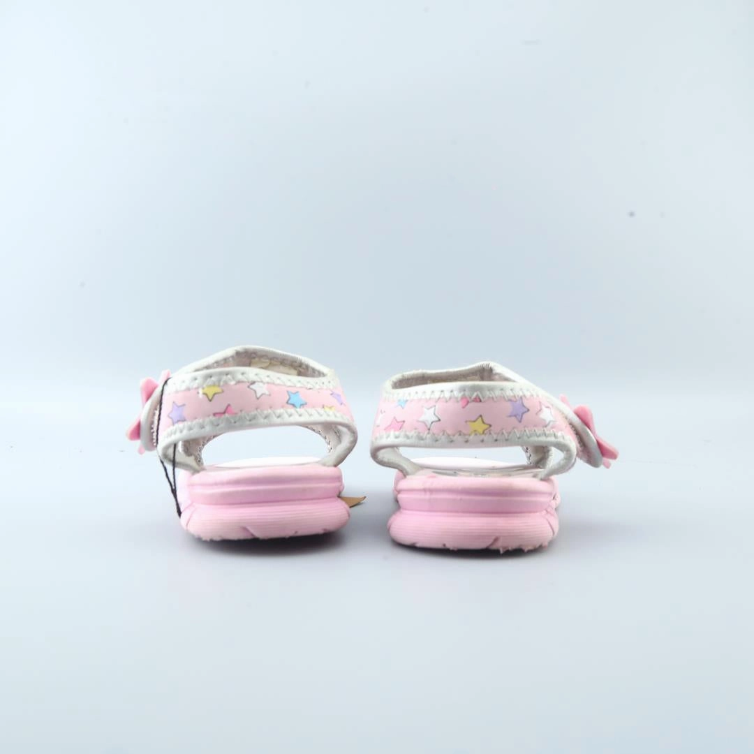 AMERICAN BRAND . classic styled shoe imagery