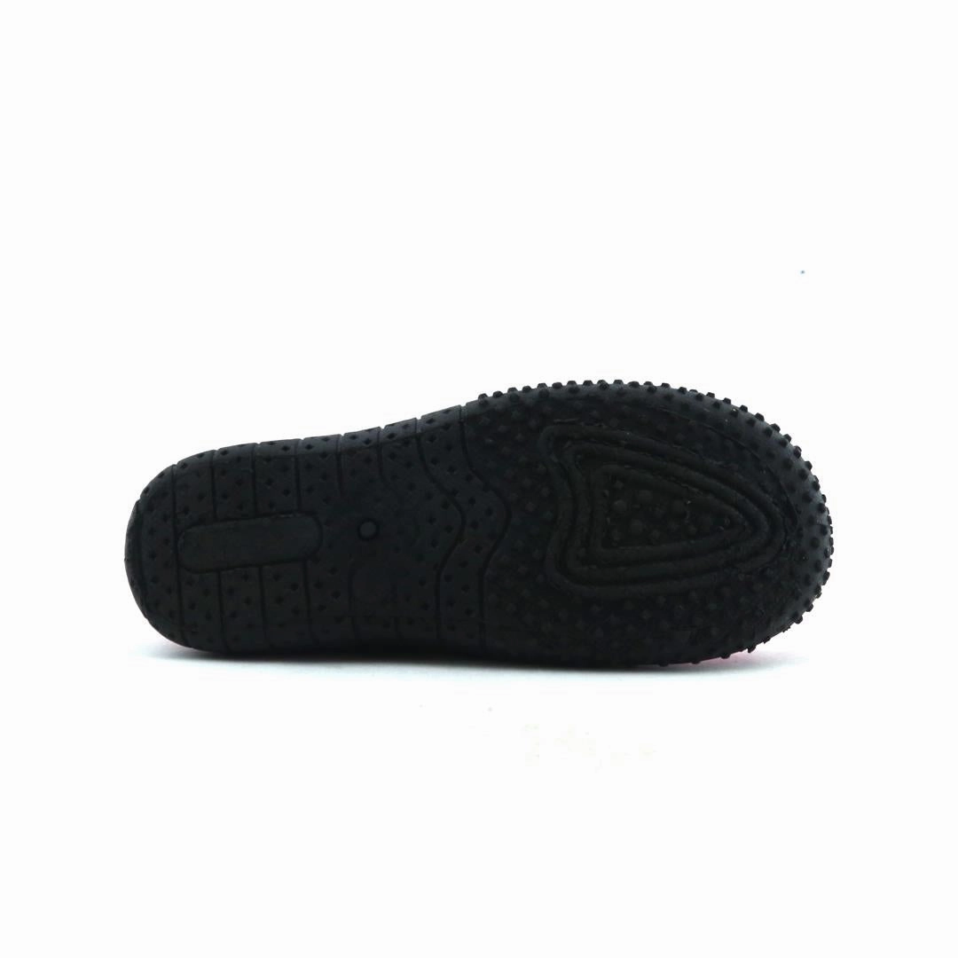 AMERICAN BRAND . classic styled shoe imagery