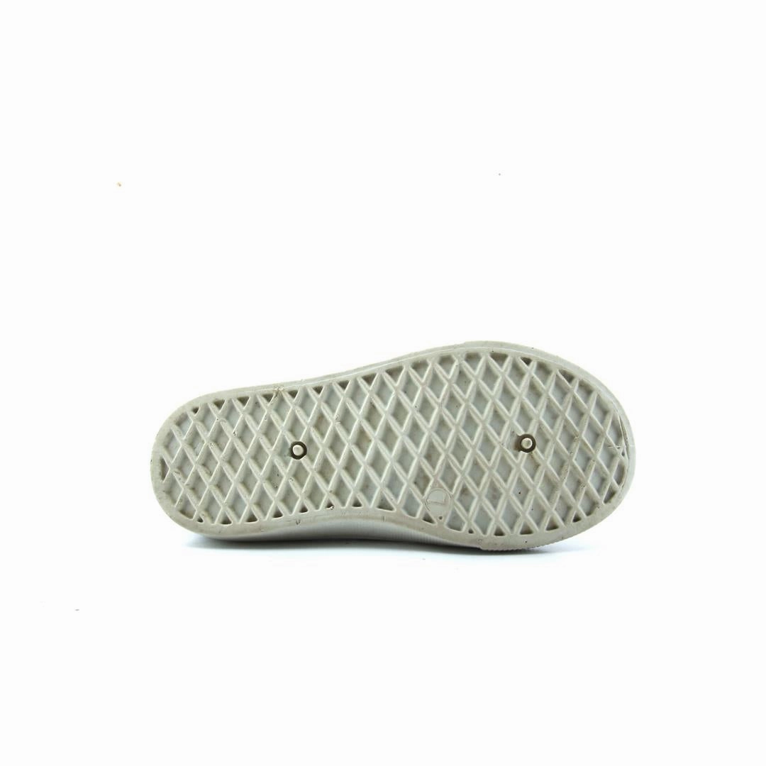 AMERICAN BRAND . classic styled shoe imagery