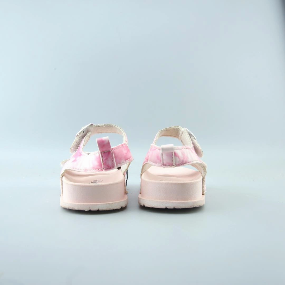 AMERICAN BRAND . classic styled shoe imagery