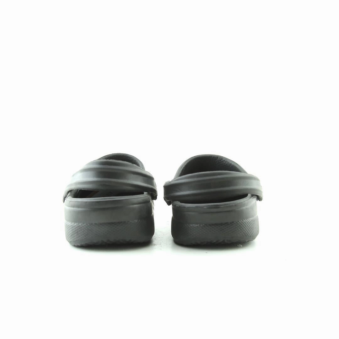 AMERICAN BRAND . classic styled shoe imagery