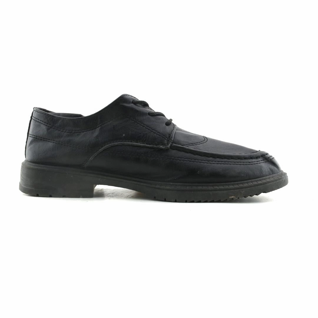 AMERICAN BRAND . classic styled shoe imagery