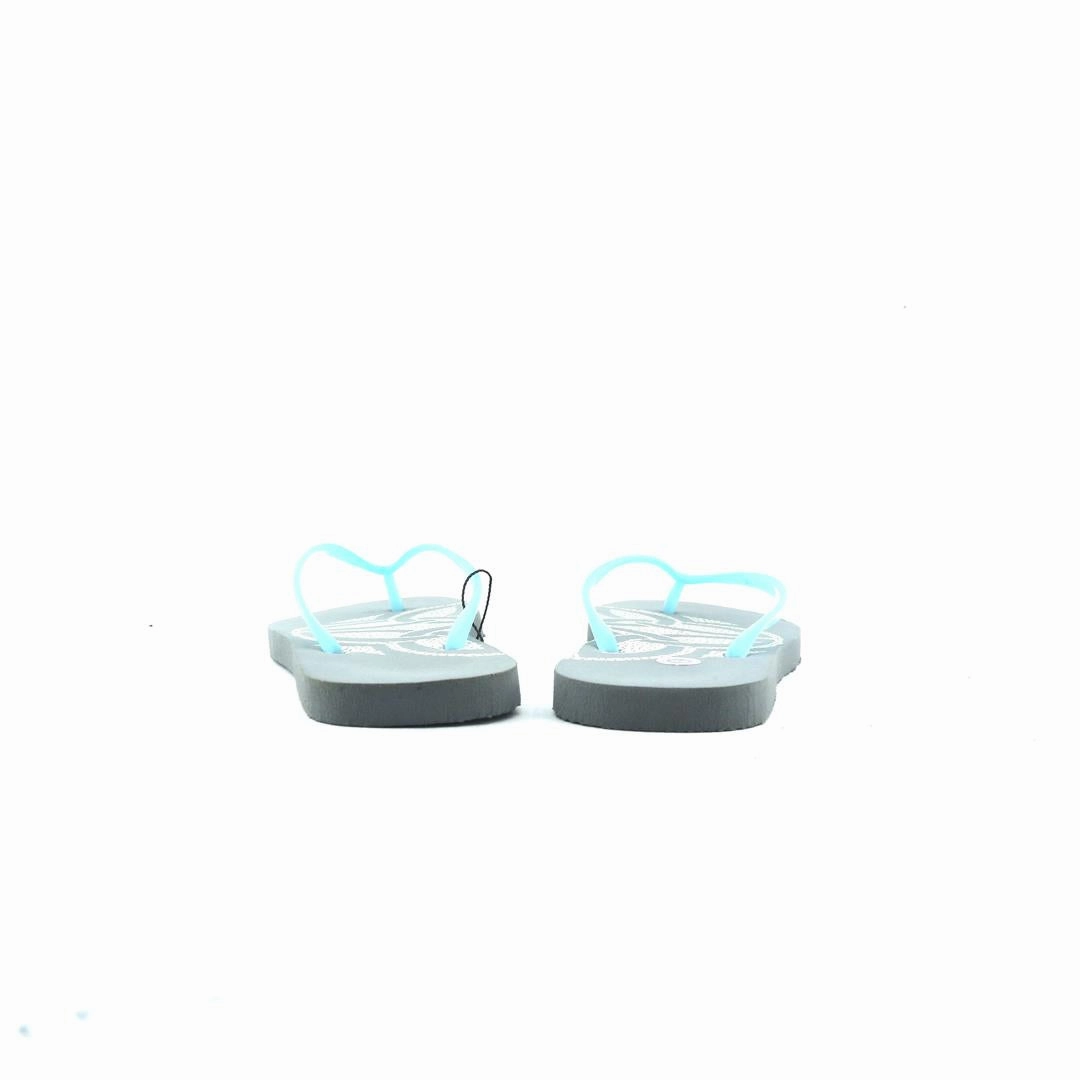 AMERICAN BRAND . classic styled shoe imagery
