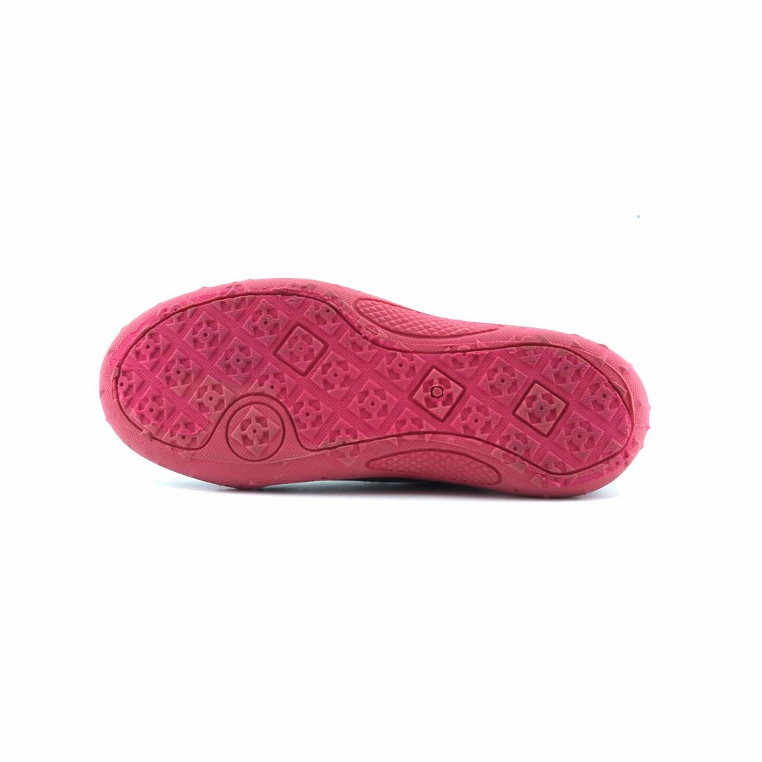 AMERICAN BRAND . classic styled shoe imagery