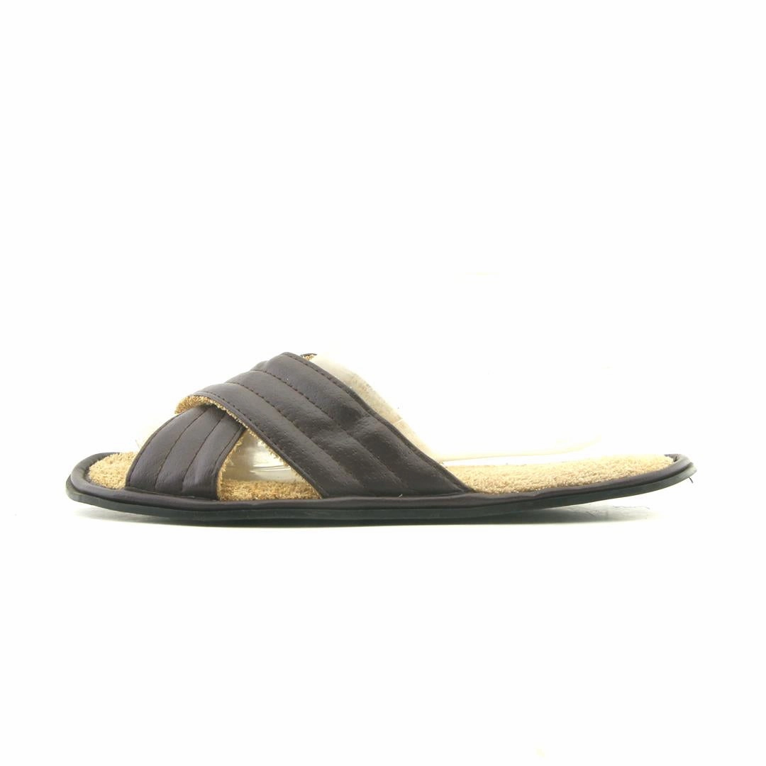 AMERICAN BRAND . classic styled shoe imagery