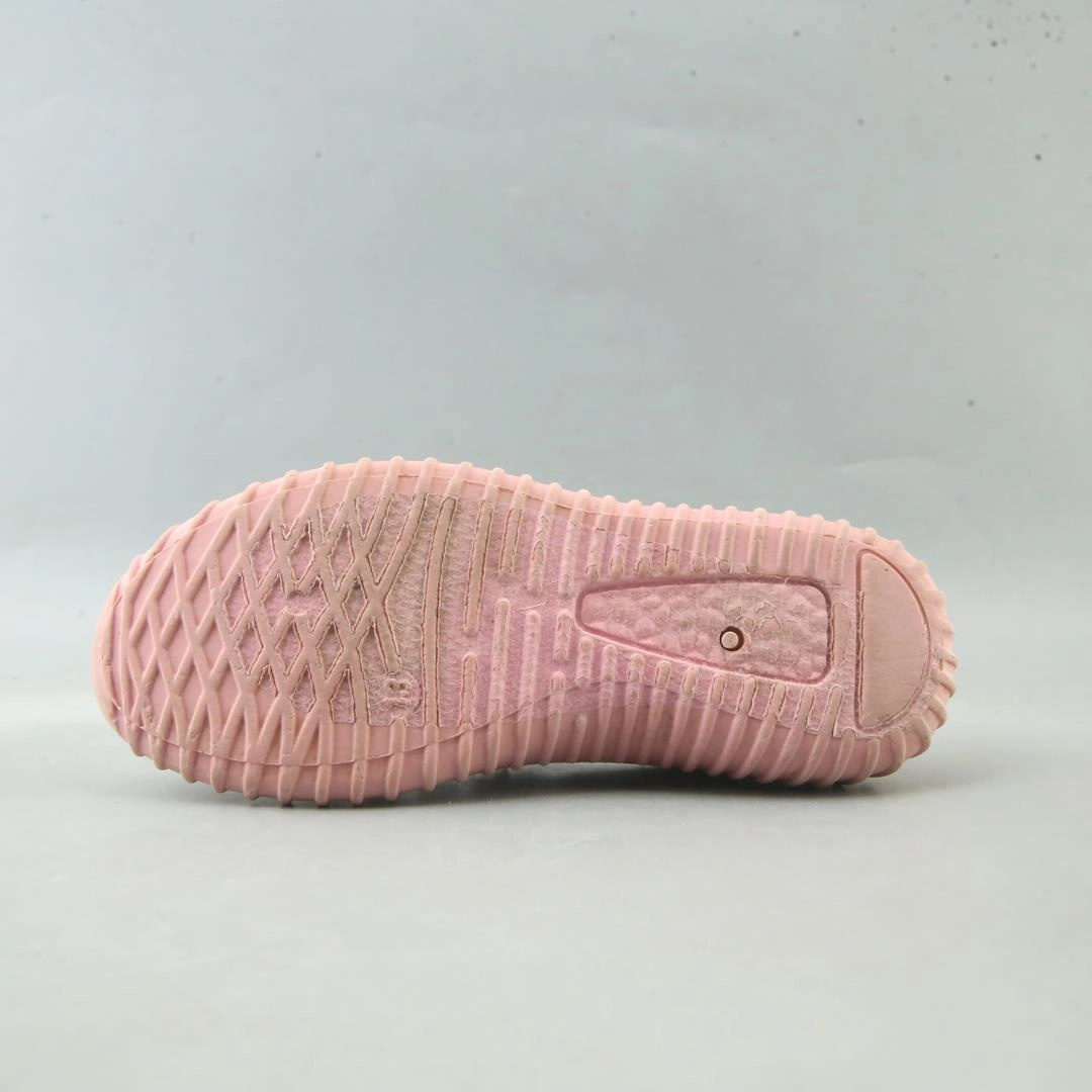 AMERICAN BRAND . classic styled shoe imagery