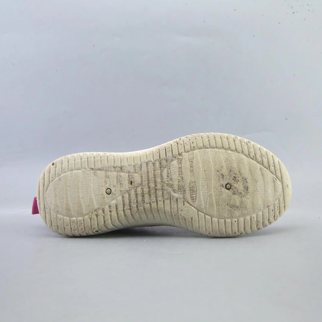 AMERICAN BRAND . classic styled shoe imagery